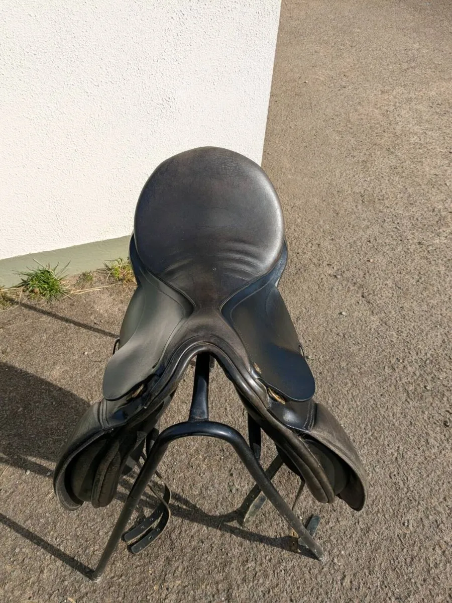 DRESSAGE SADDLE - Image 4