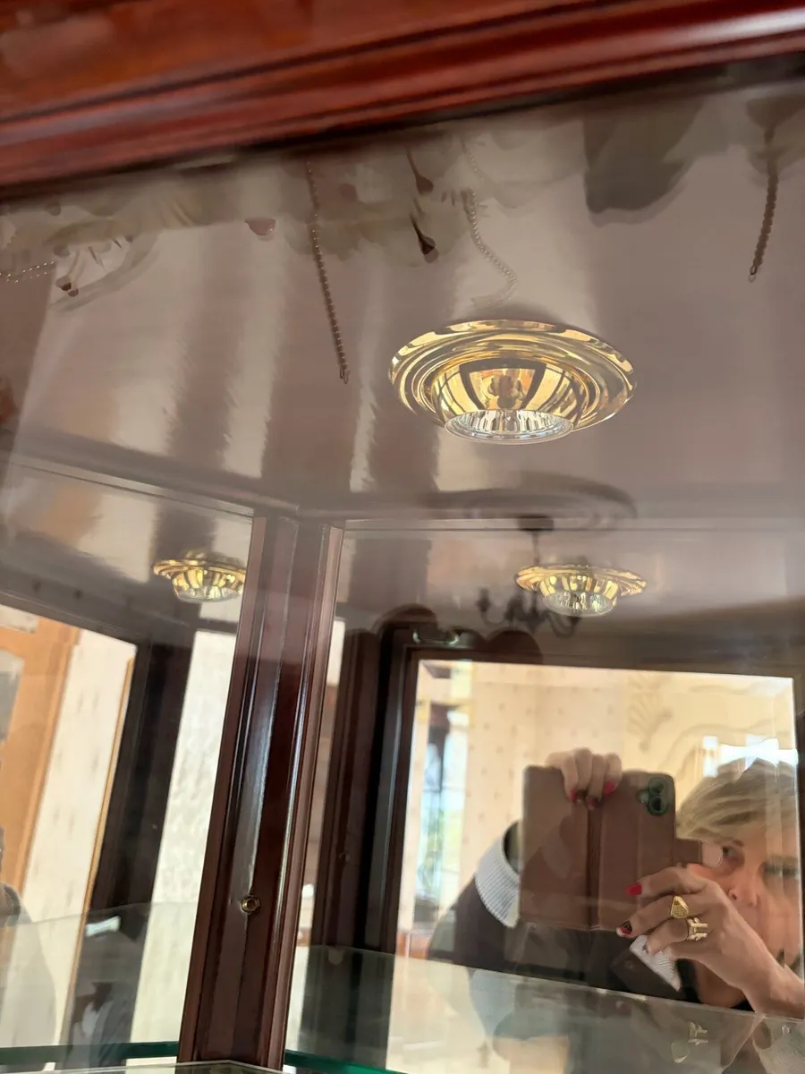 Add a touch of class to your room corner unit - Image 4