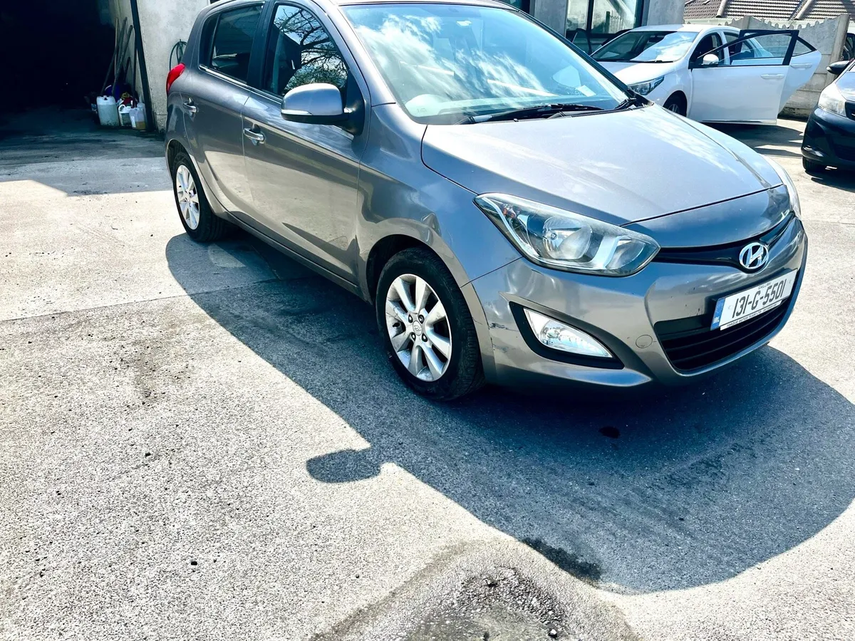 2013 Hyundai i20 1.2 petrol - Image 1
