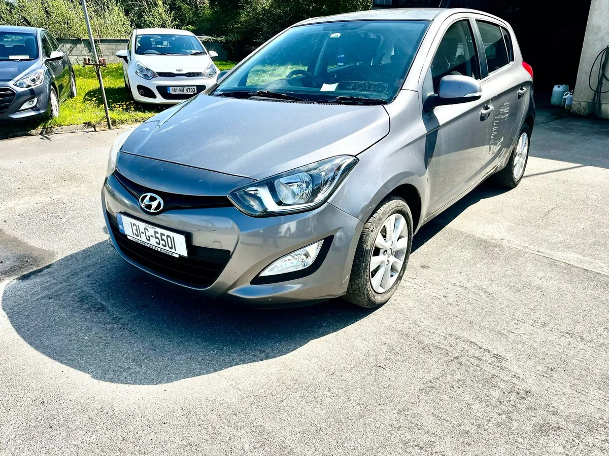 2013 Hyundai i20 1.2 petrol - Image 2