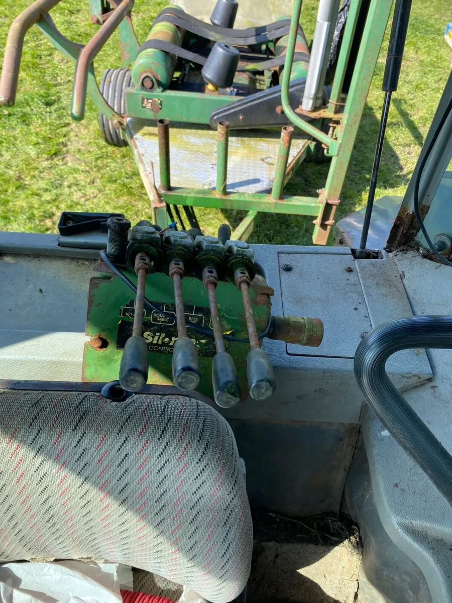 Mchale wrapper - Image 2