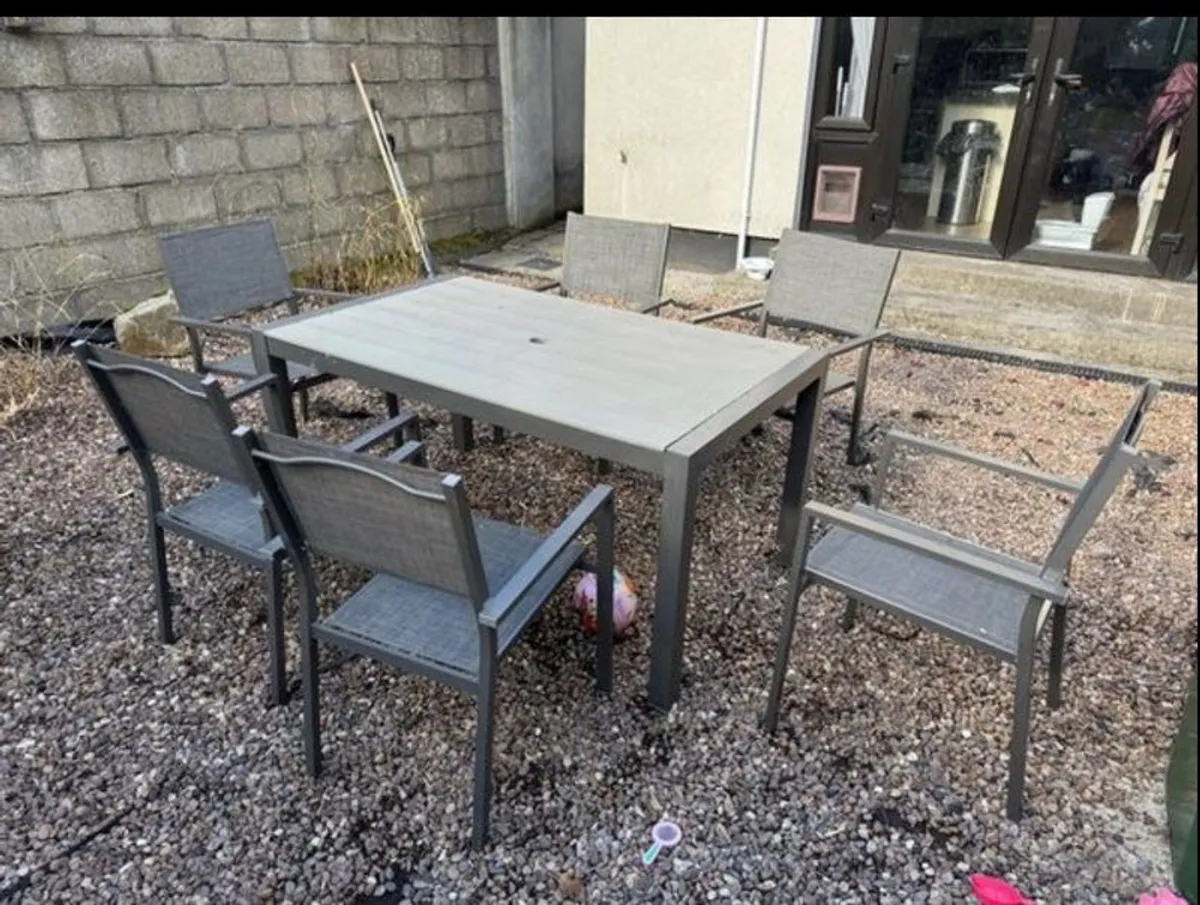 Garden Table and Chairs - Image 2