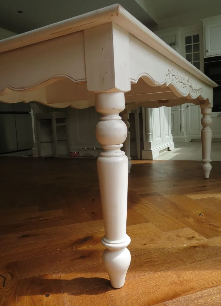 Dining Table from Country Corner shabby Chic - Image 4