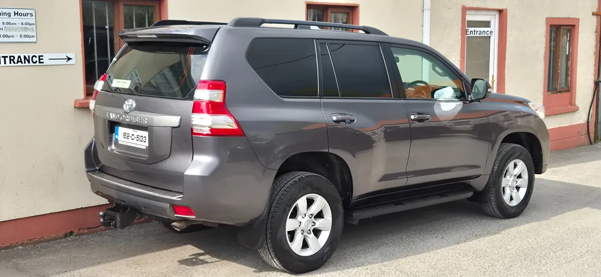 Toyota Land Cruiser 2016 Auto Price Plus Vat - Image 4