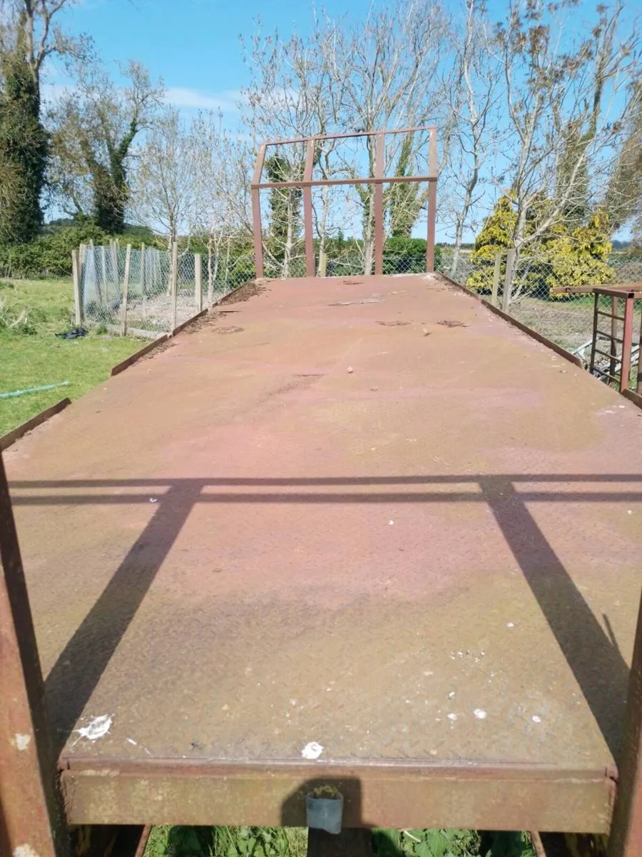 Bale trailer - Image 2