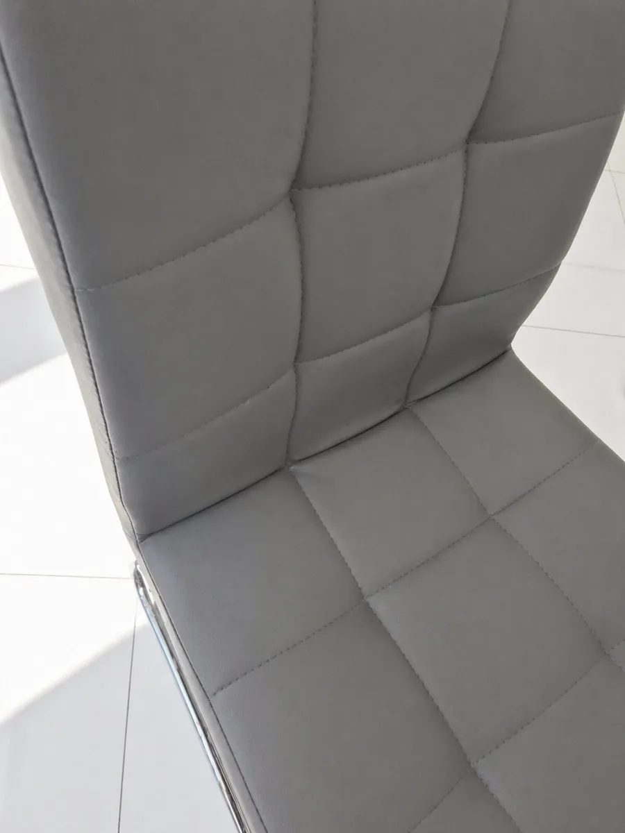 Dining chairs x4 - Image 3