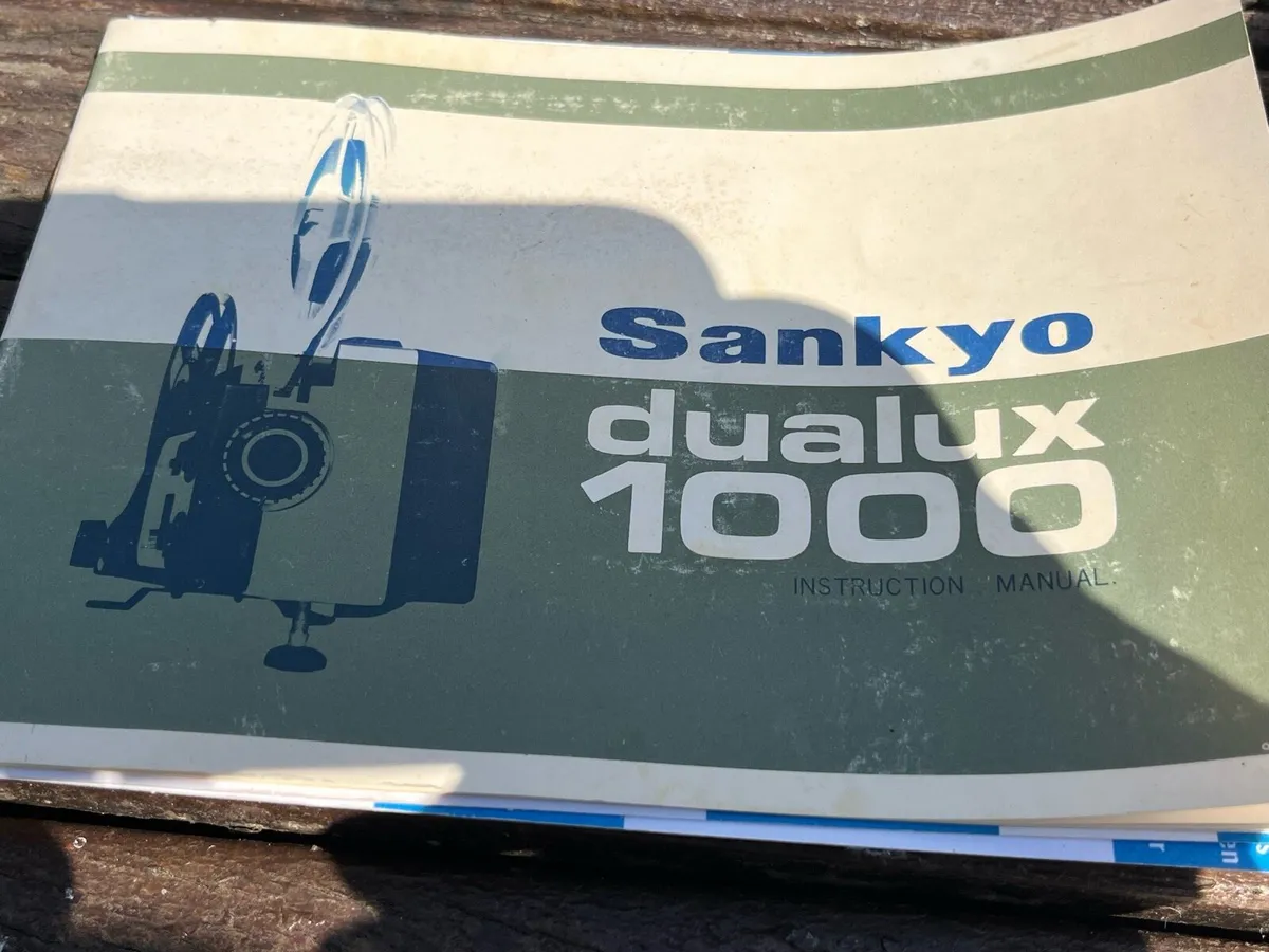 Sankyo  Dualux Projector - Image 4