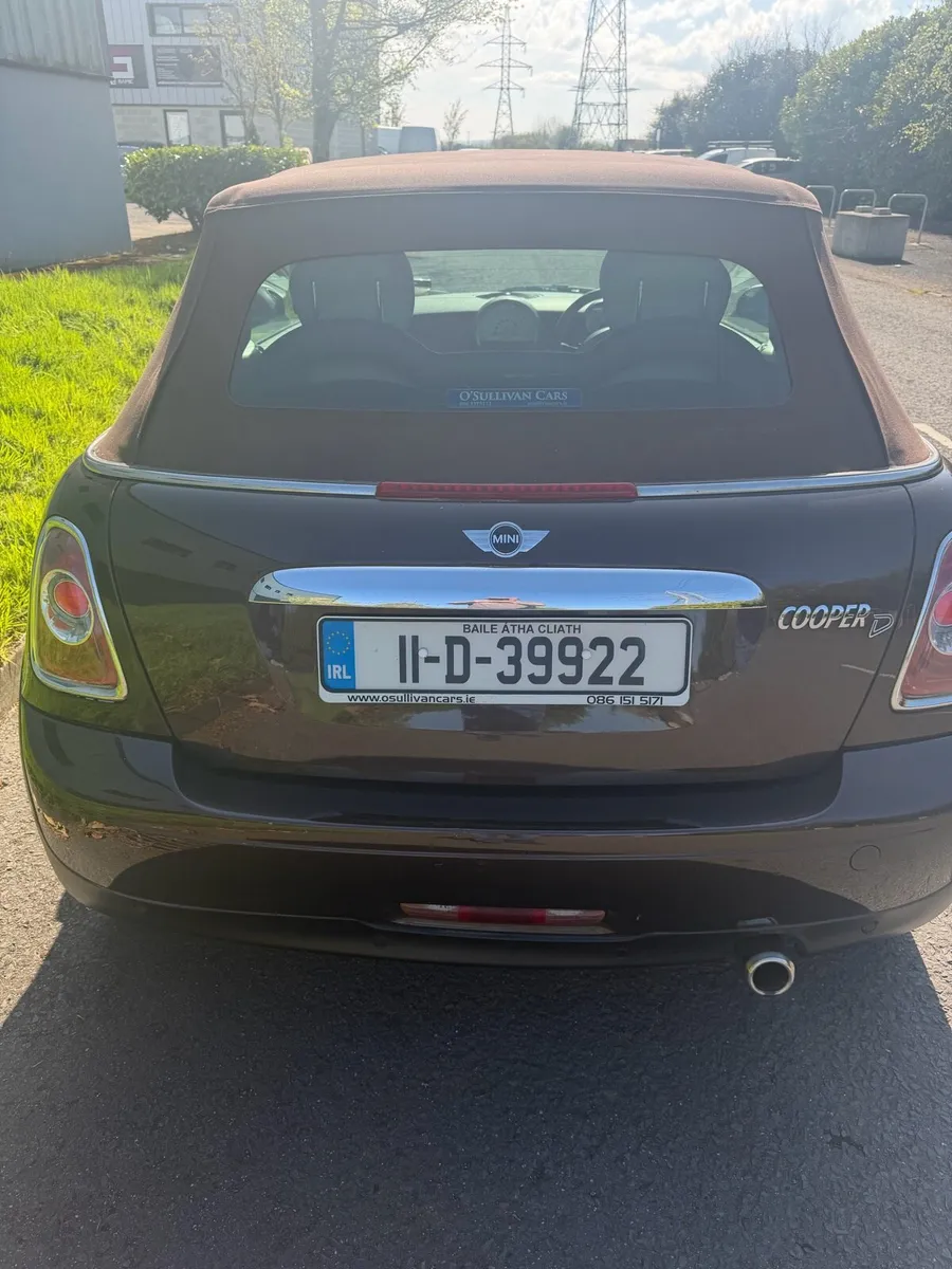 Mini Cooper   Convertible 1,6D - Image 4