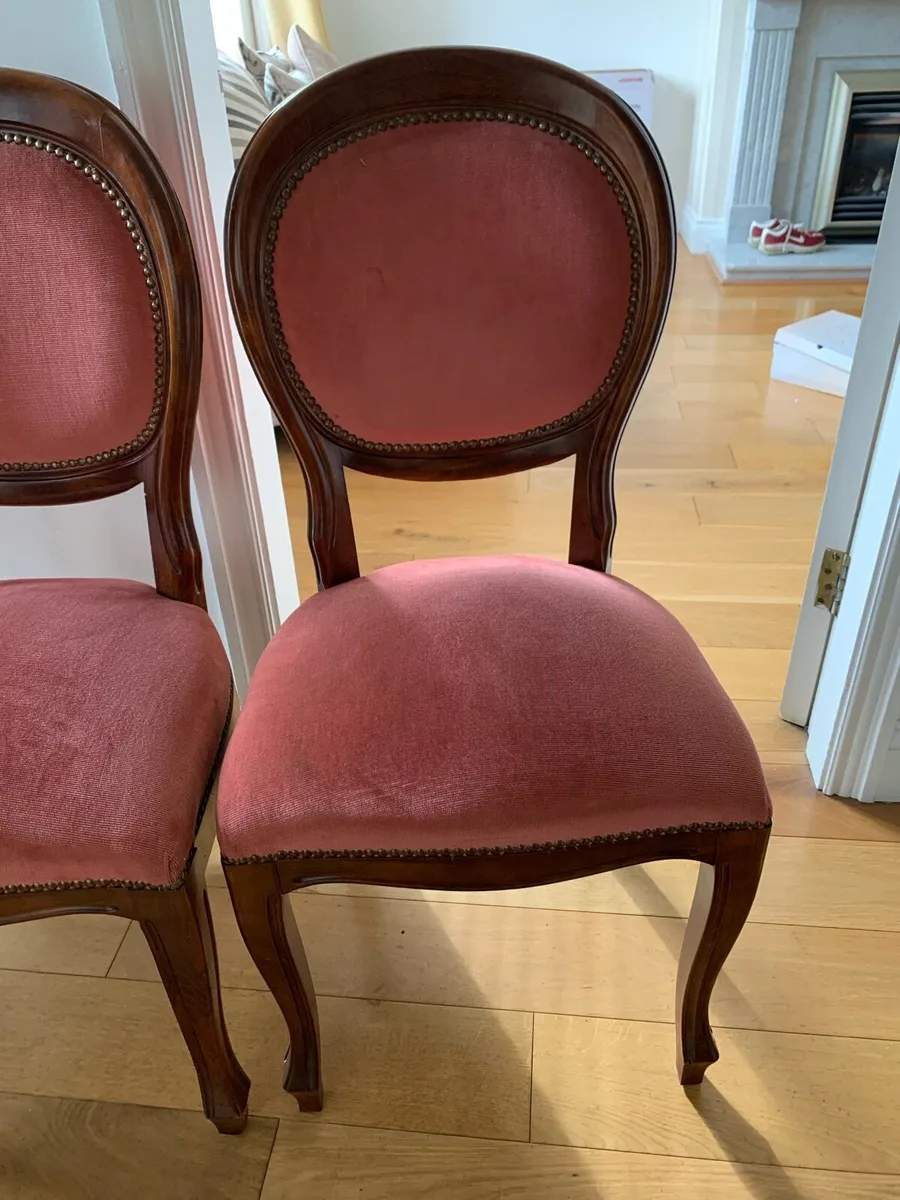 Dining chairs - Image 1