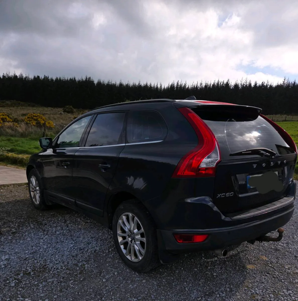 Volvo XC60 2.4 AWD - Image 2