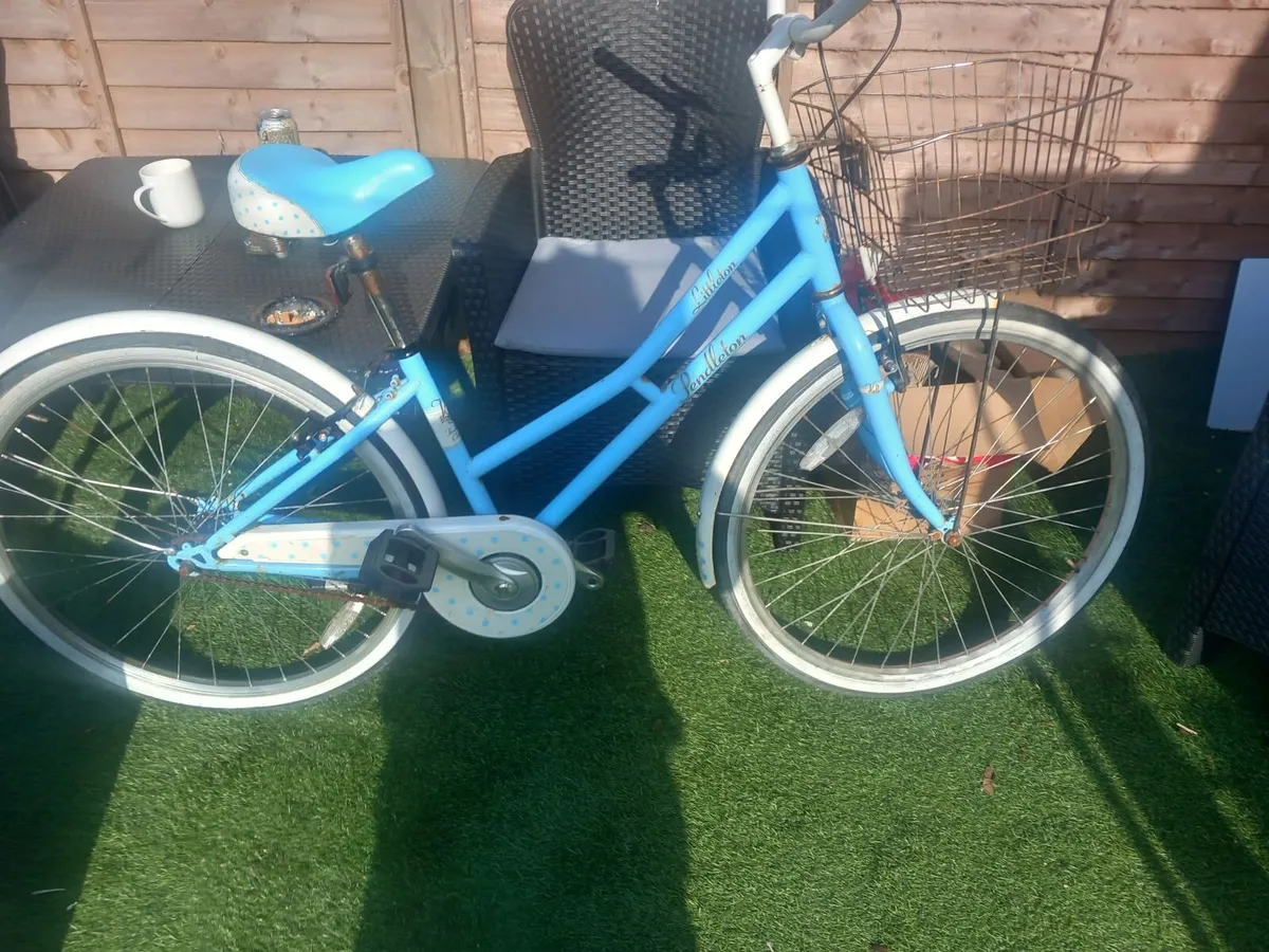 ladies bike - Image 2