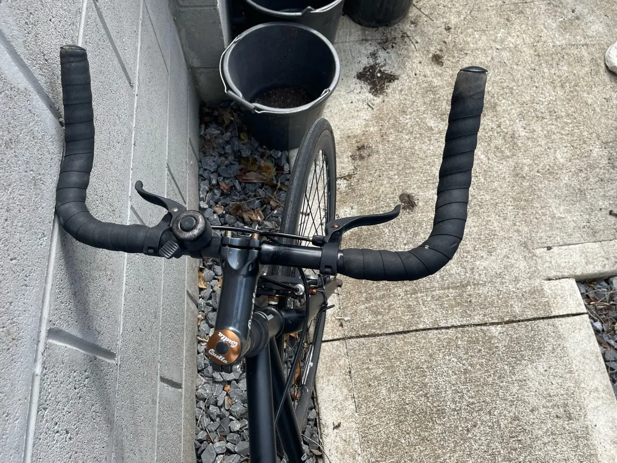 Quella Nero Fixed Gear Bike - Image 4
