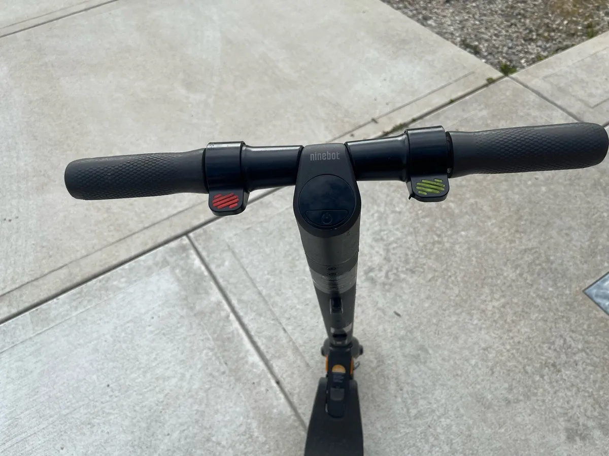 Ninebot scooter - Image 4
