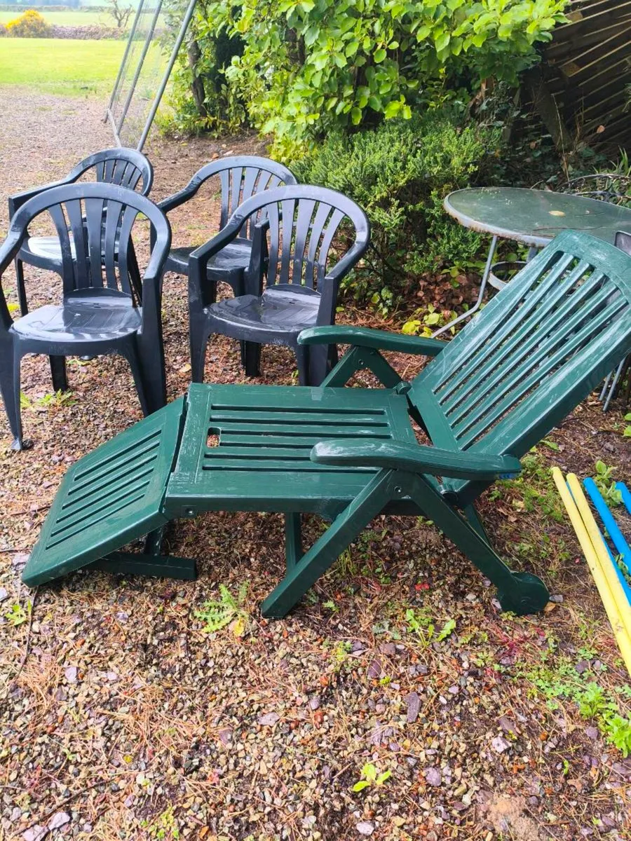 All new set 4 chairs ,sun lounger,50 lot - Image 3