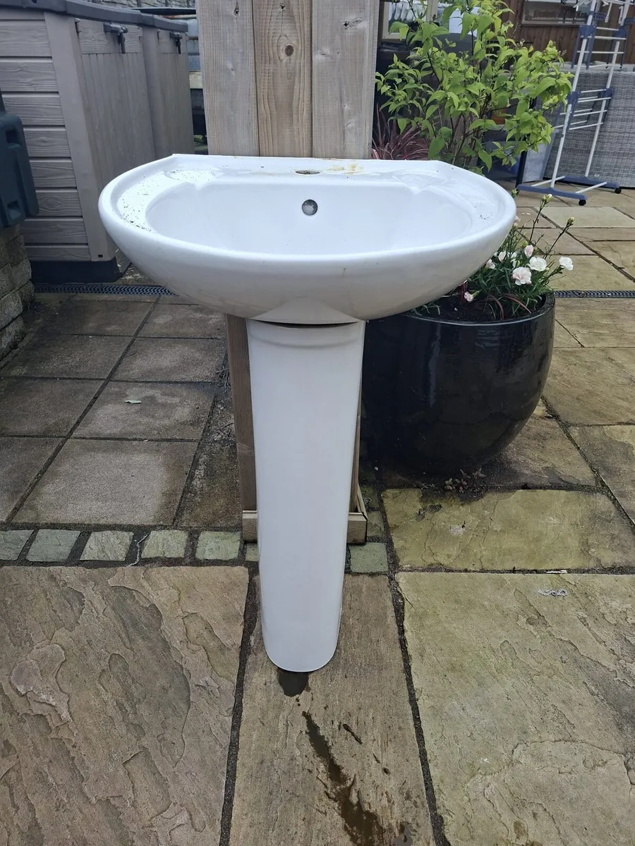 Bathroom Sink - Image 1