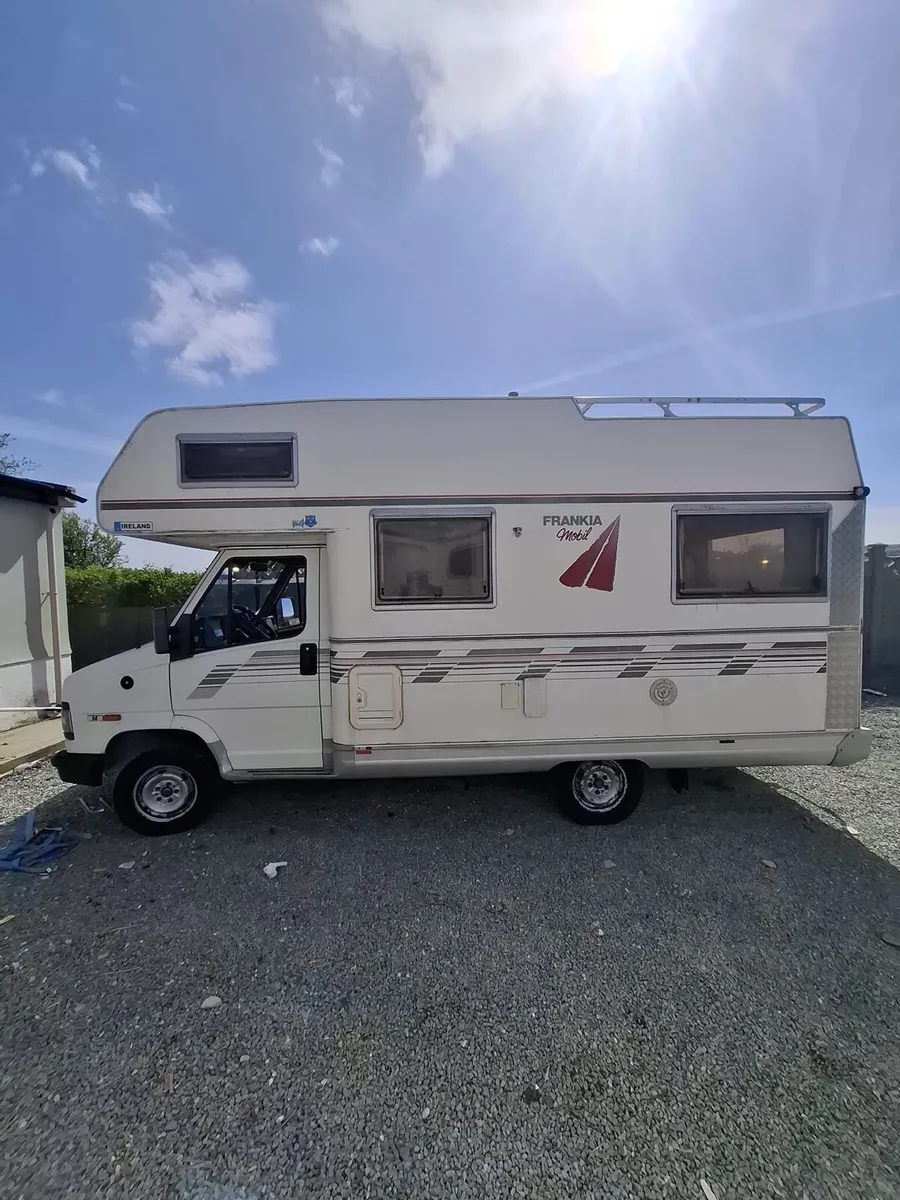 Camper - Image 1