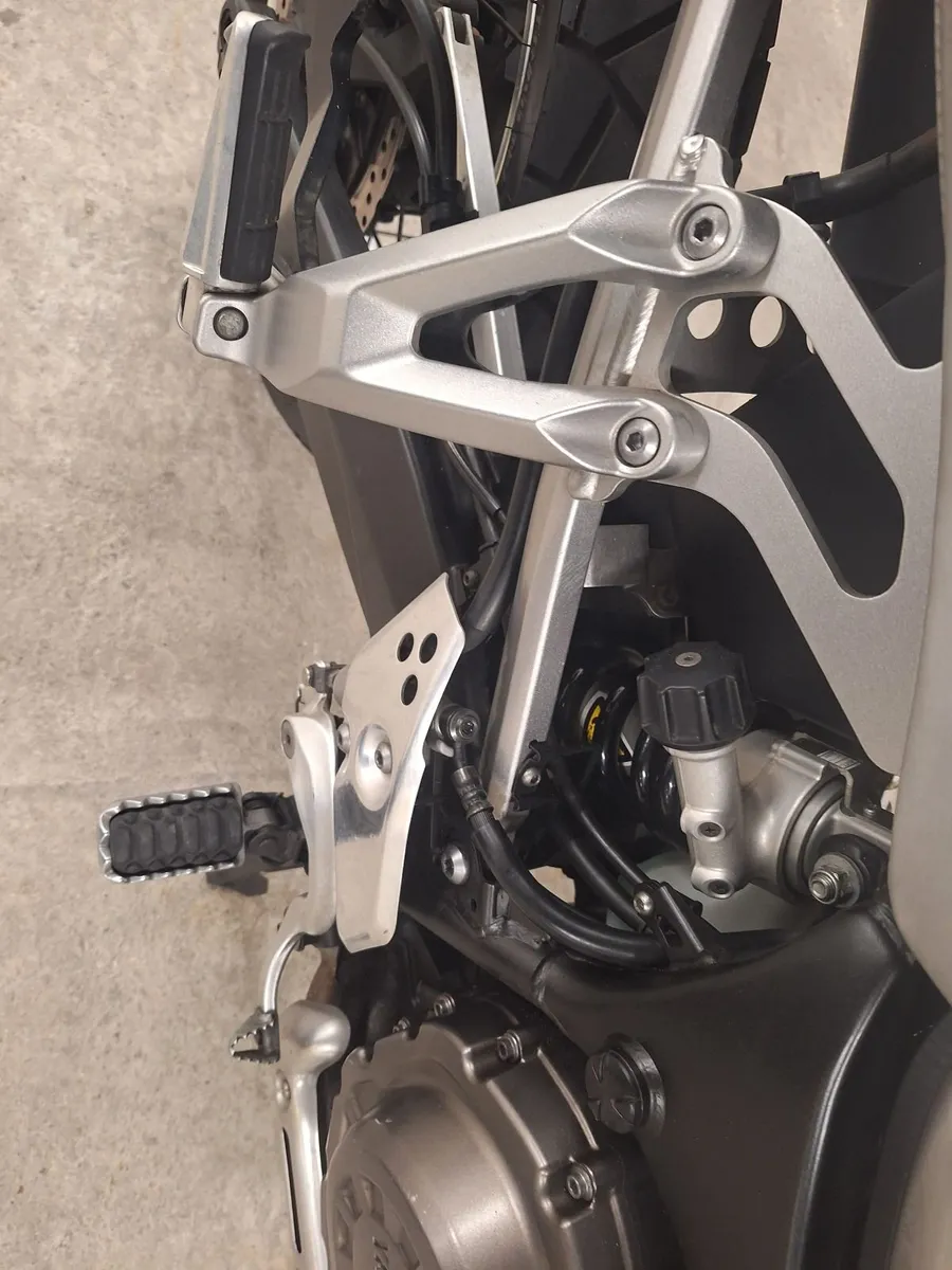 YAMAHA Other 2010 - Image 4