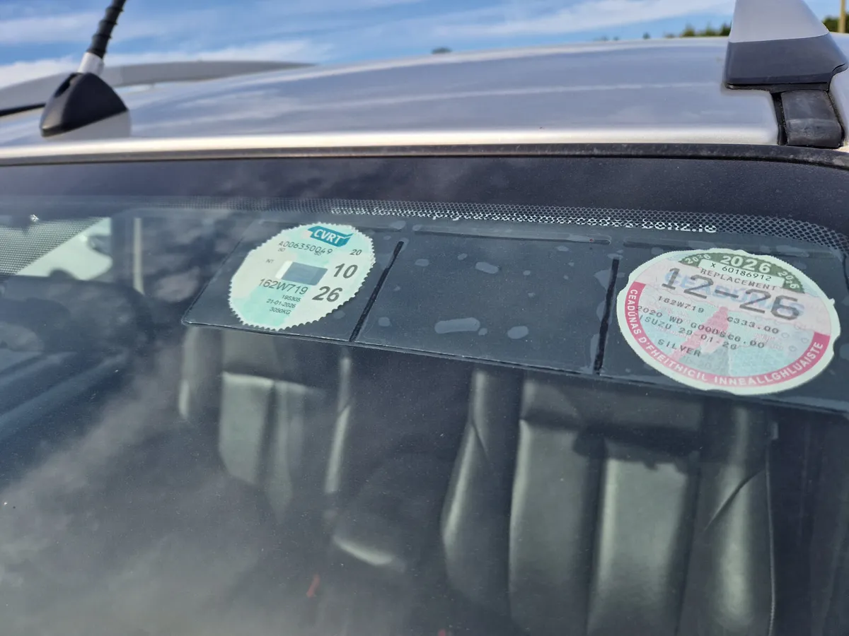 162 ISUZU DMAX...LEATHER INT...NO VAT... - Image 4