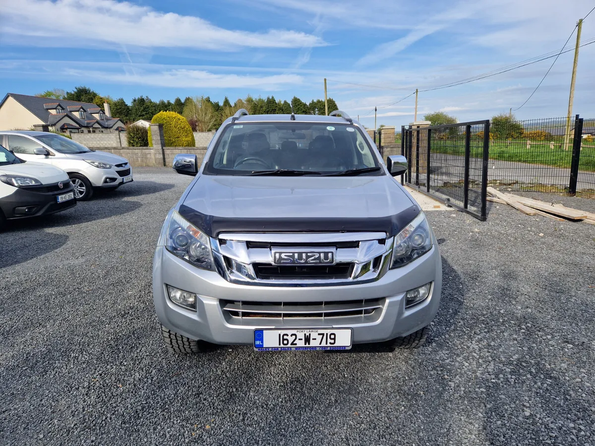 162 ISUZU DMAX...LEATHER INT...NO VAT... - Image 2