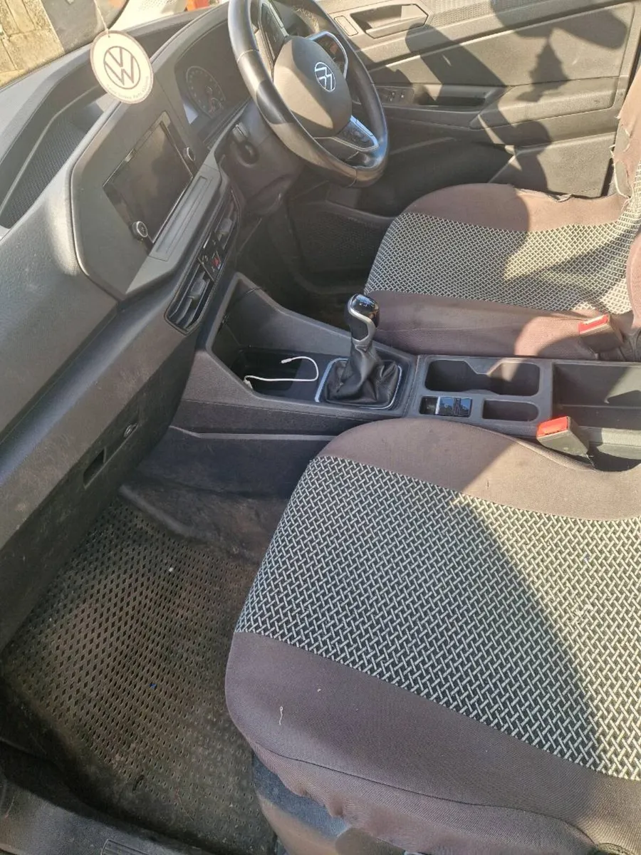 VW Caddy maxi Cargo Ed - Image 4