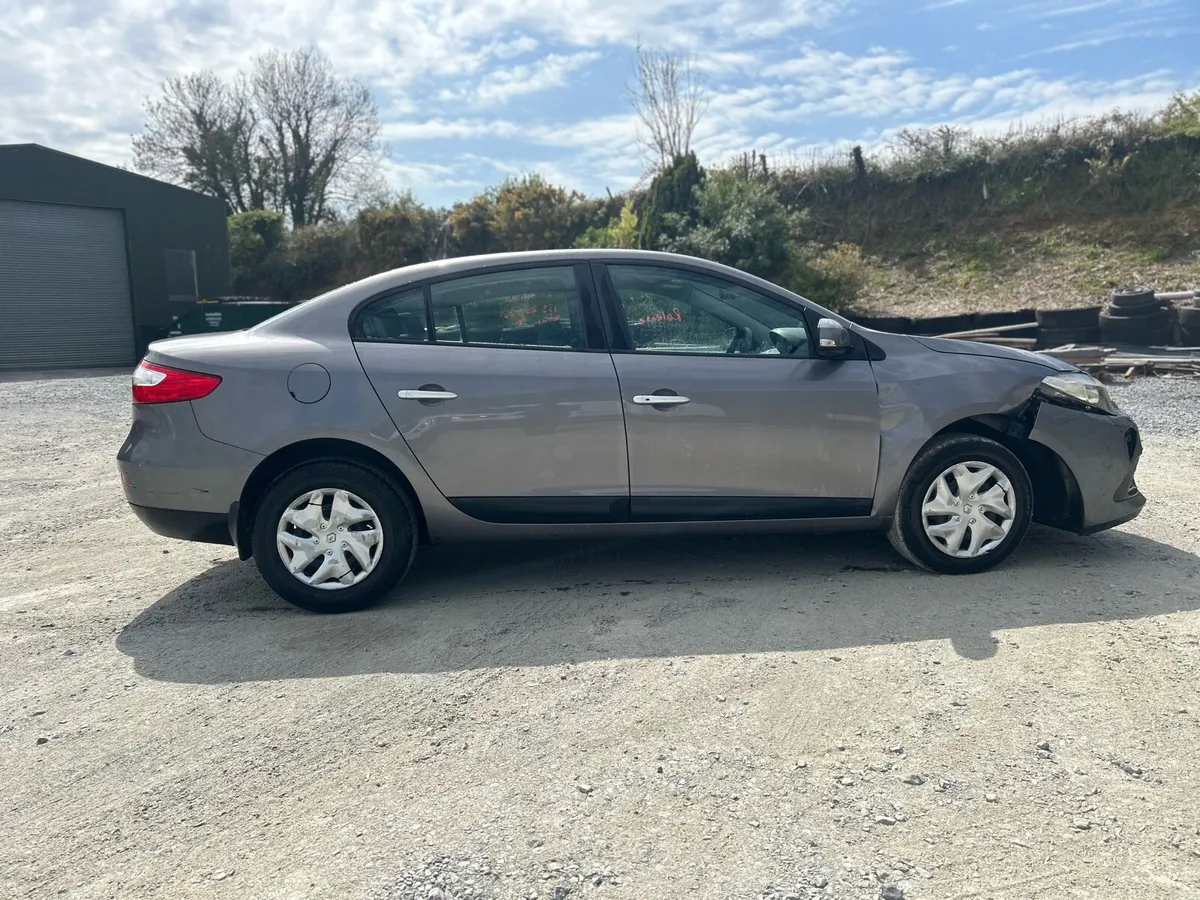 2013 Renault fluence 1.5 diesel - Image 2