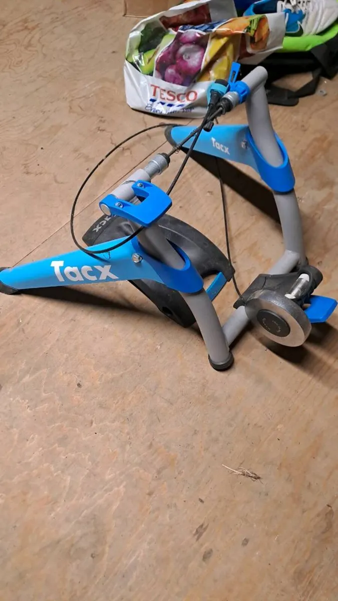 Cycling Turbo trainer - Image 1