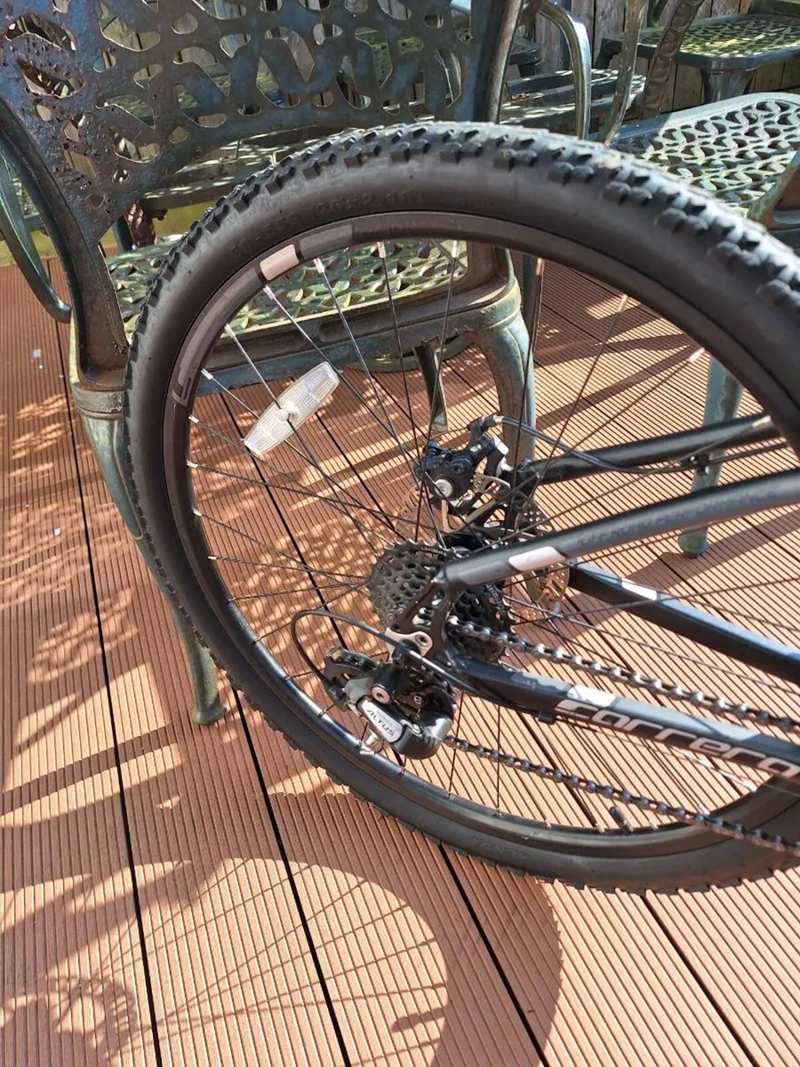 Carrera Bicycle - Image 4