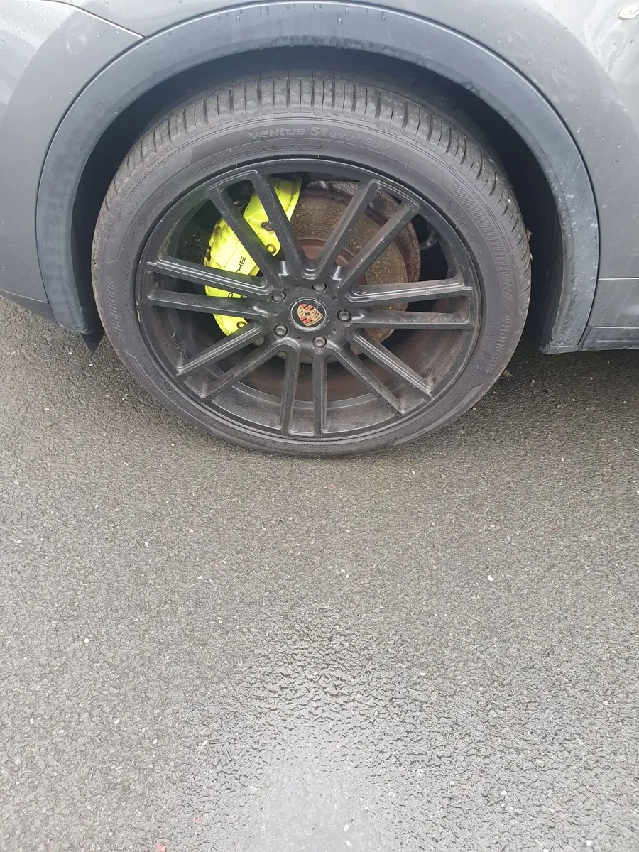 Alloy wheels - Image 2