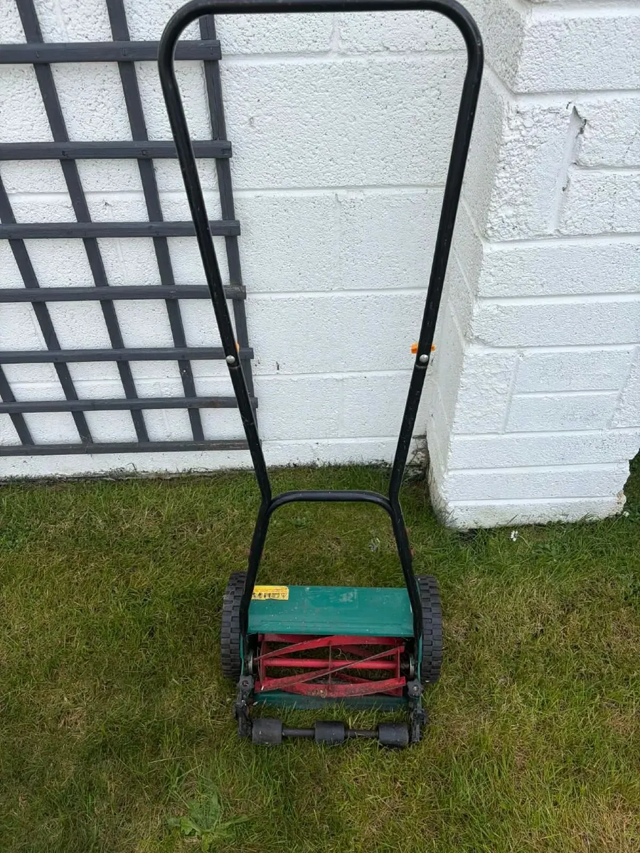 Lawnmower