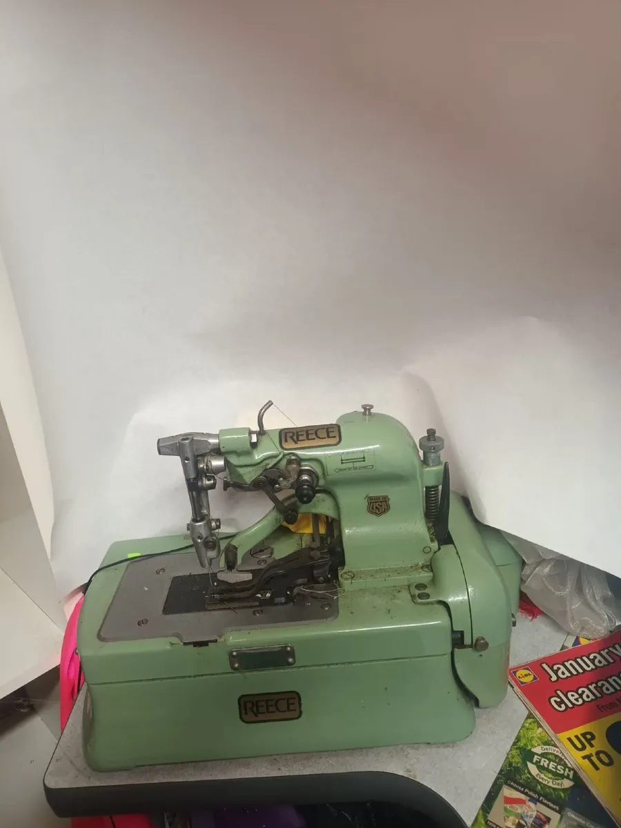 Sewing machines - Image 2