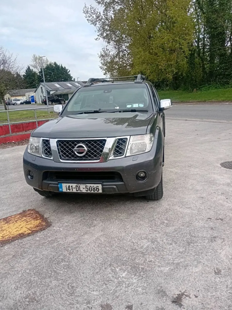Nissan Navara 2014!! 4x4 doe and tax!! - Image 1