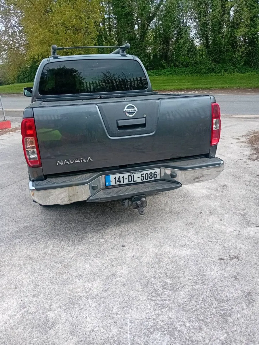 Nissan Navara 2014!! 4x4 doe and tax!! - Image 4