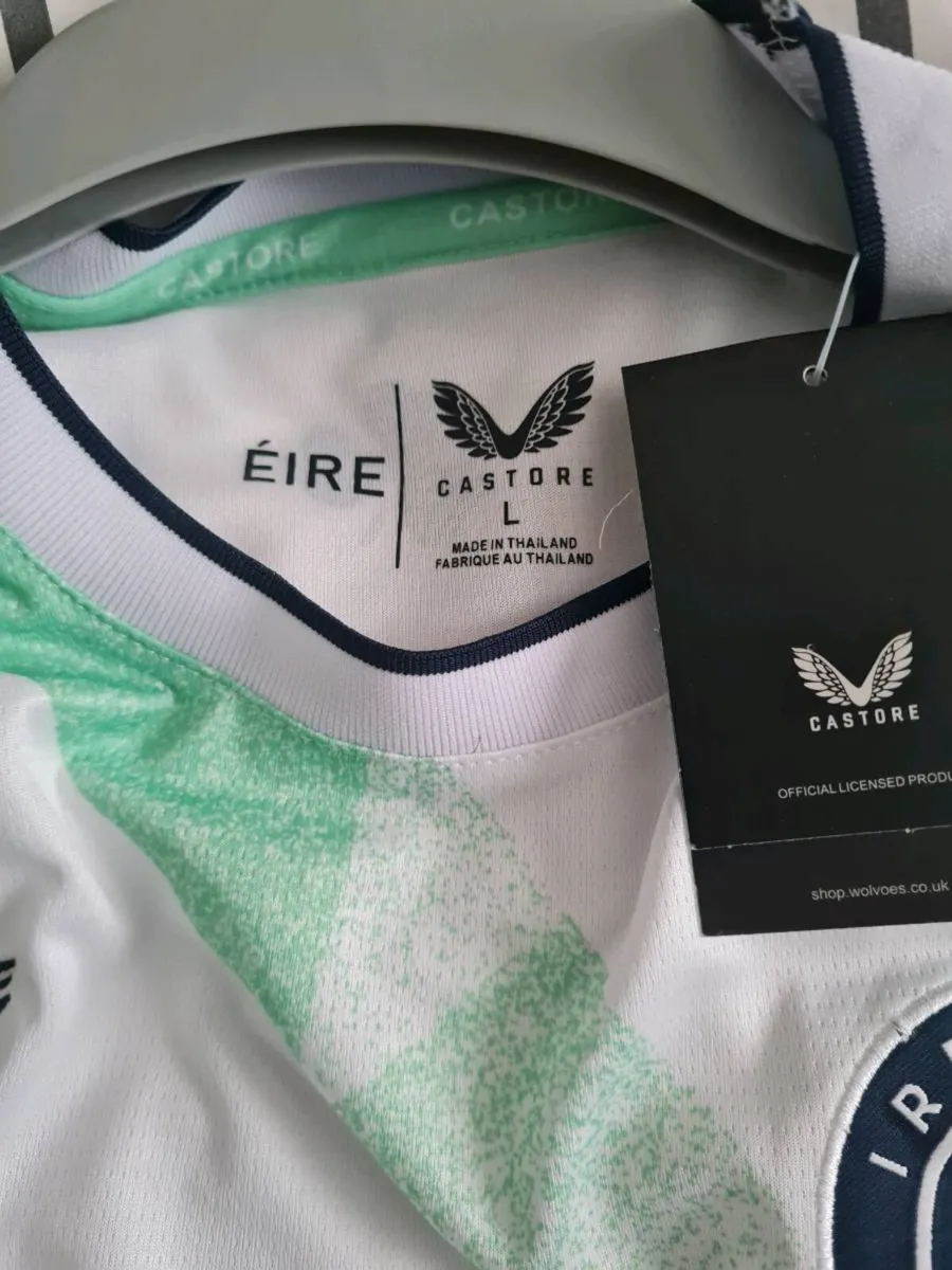 New Ireland away jersery - Image 2