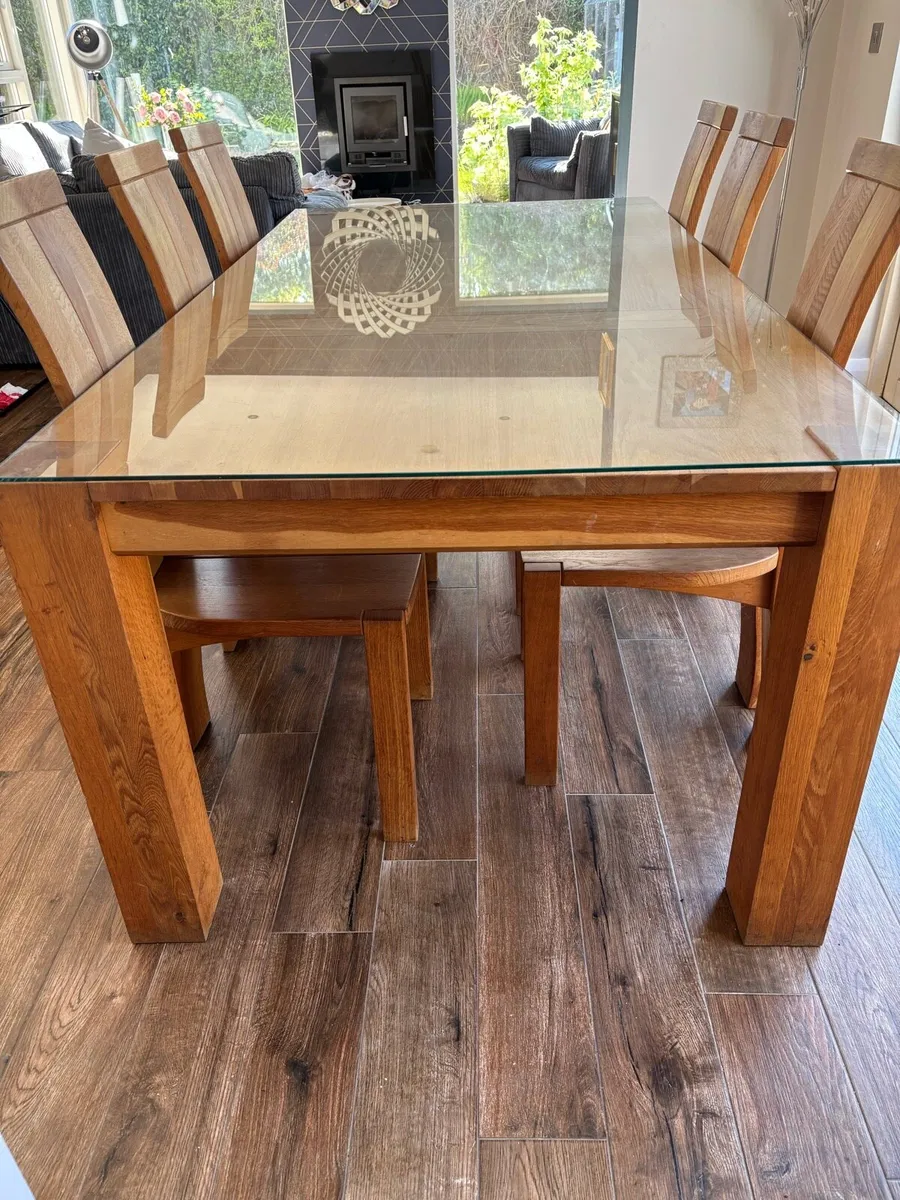 Dining Table and 6 Chairs Solid Oak - Image 3