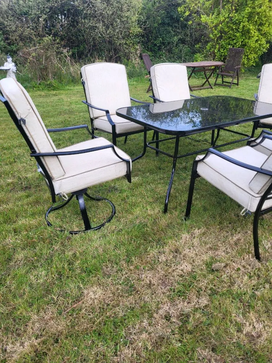 Garden set - Image 1