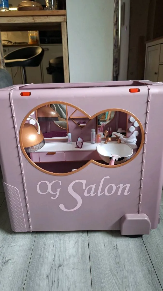 our generation dolls - Image 1