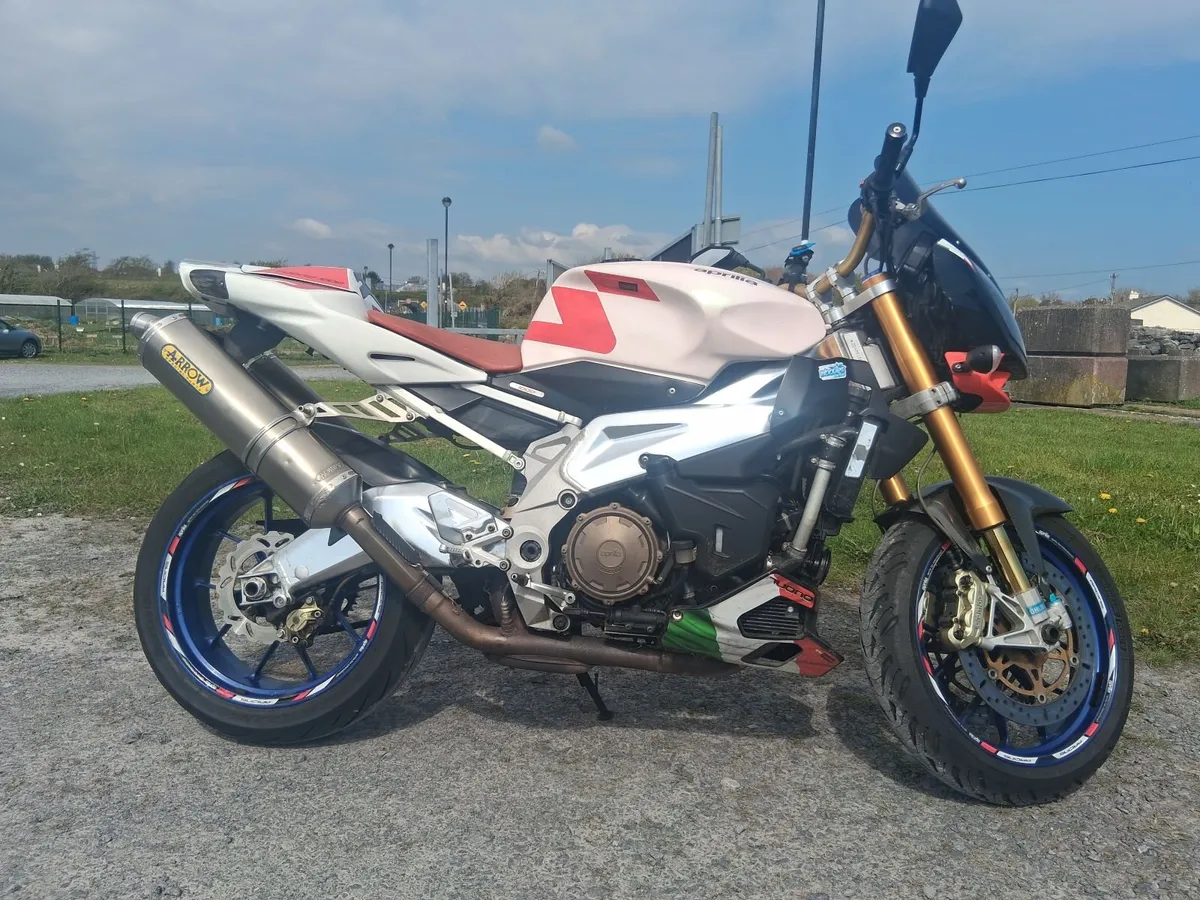 Aprilia Tuono 2007 - Image 2