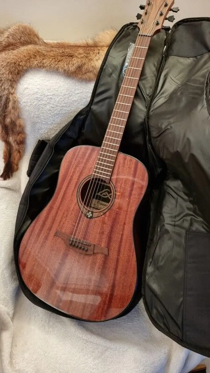 LAG Tramontane T98D Acoustic Guitar + Accessories - Image 4
