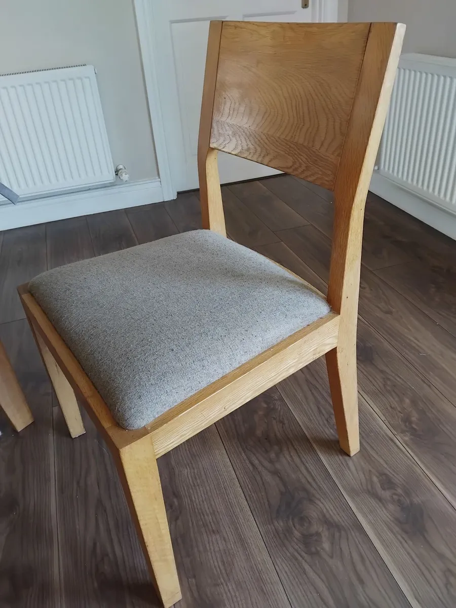 Dining Table and Chairs - Image 4