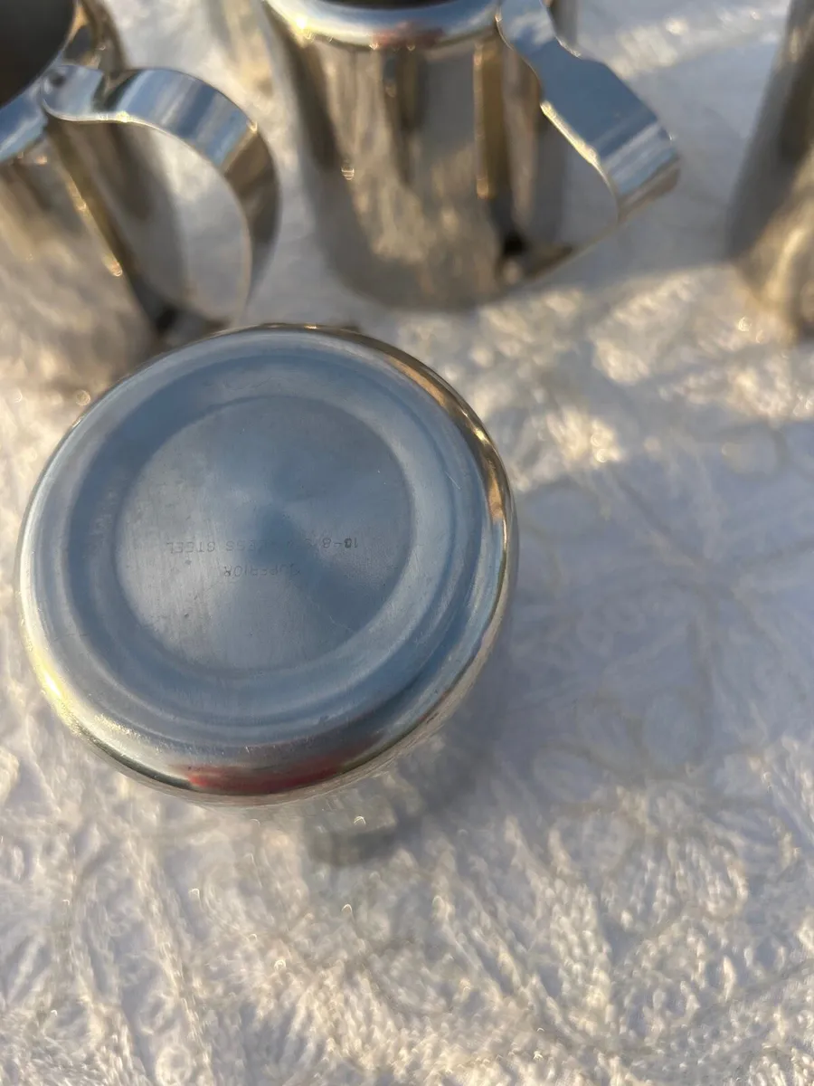 5 stainless steel milk jugs - Image 3