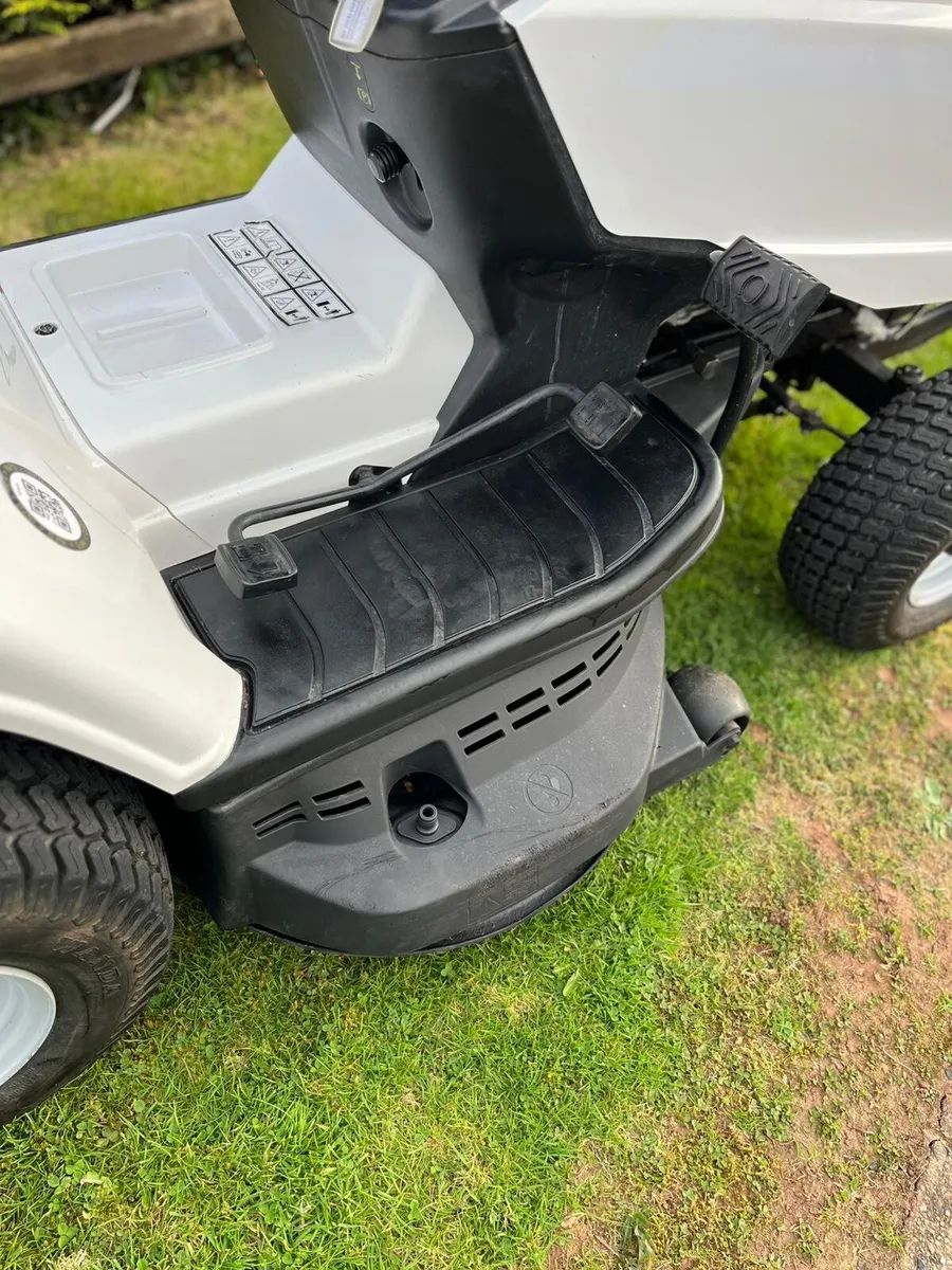 Mountfield (alpina) petrol ride on lawnmower - Image 4