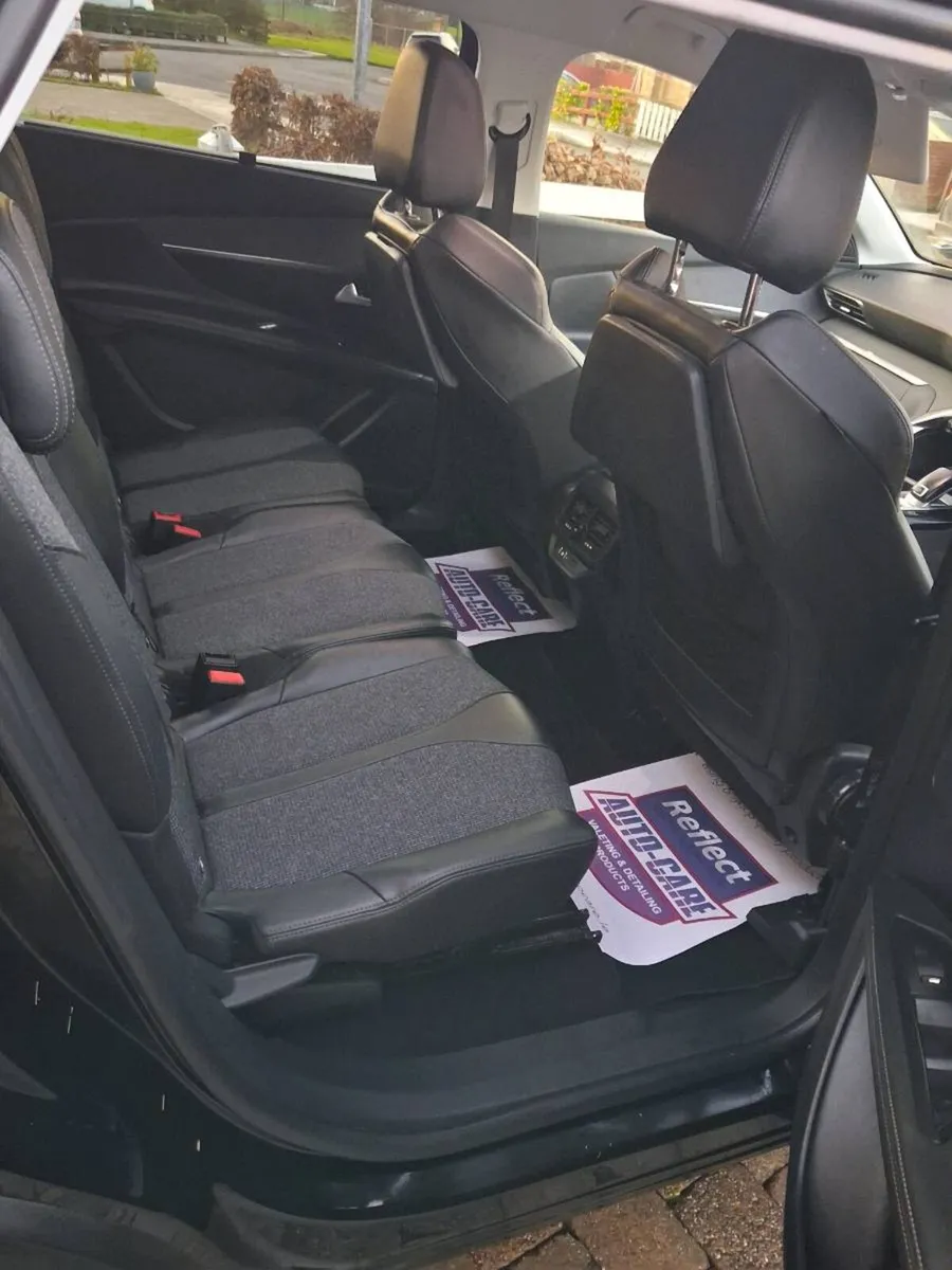 car valeting services - Image 4