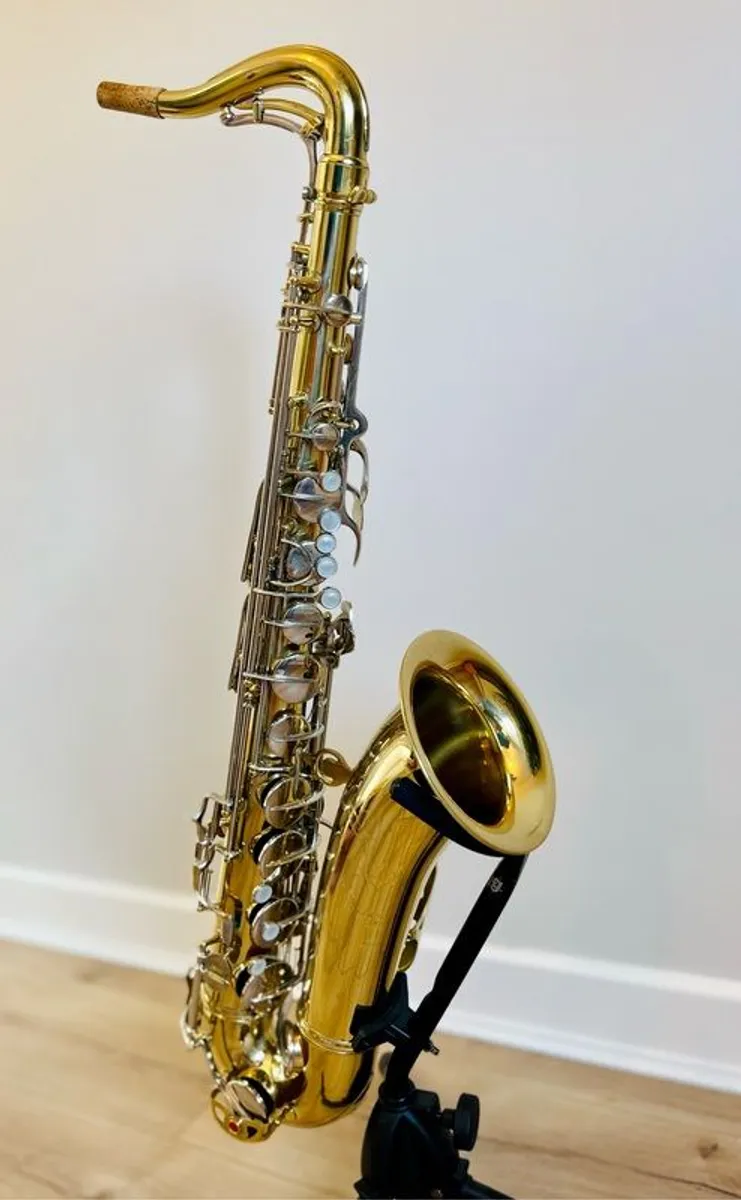 Tenor Sax - Elkhart Conn 10M - Vintage Saxophone - Image 4