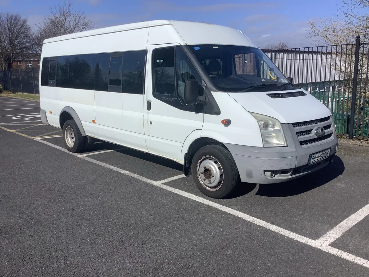 FORD TRANSIT 100 ‘ 17 SEATER MINIBUS / DOE’d/ FSH - Image 1