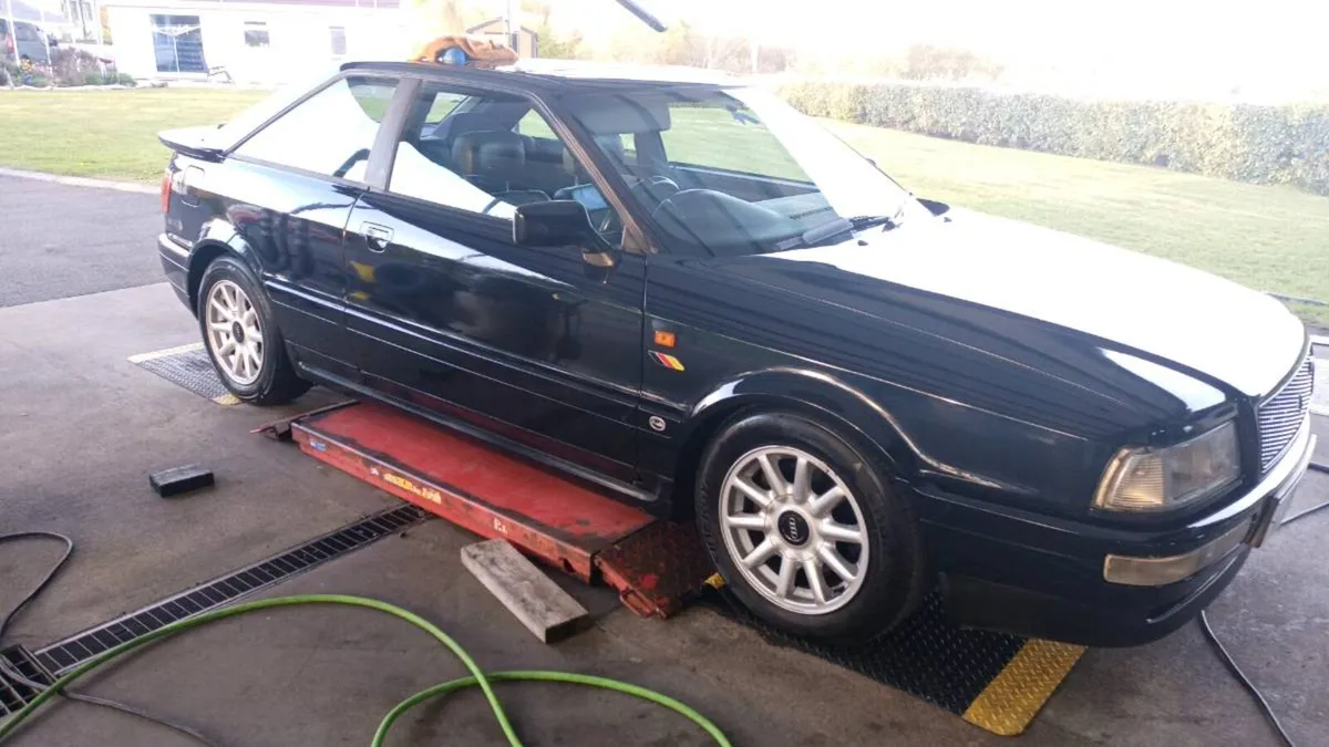 .   Audi coupe  2.3  5 cylinder - Image 2