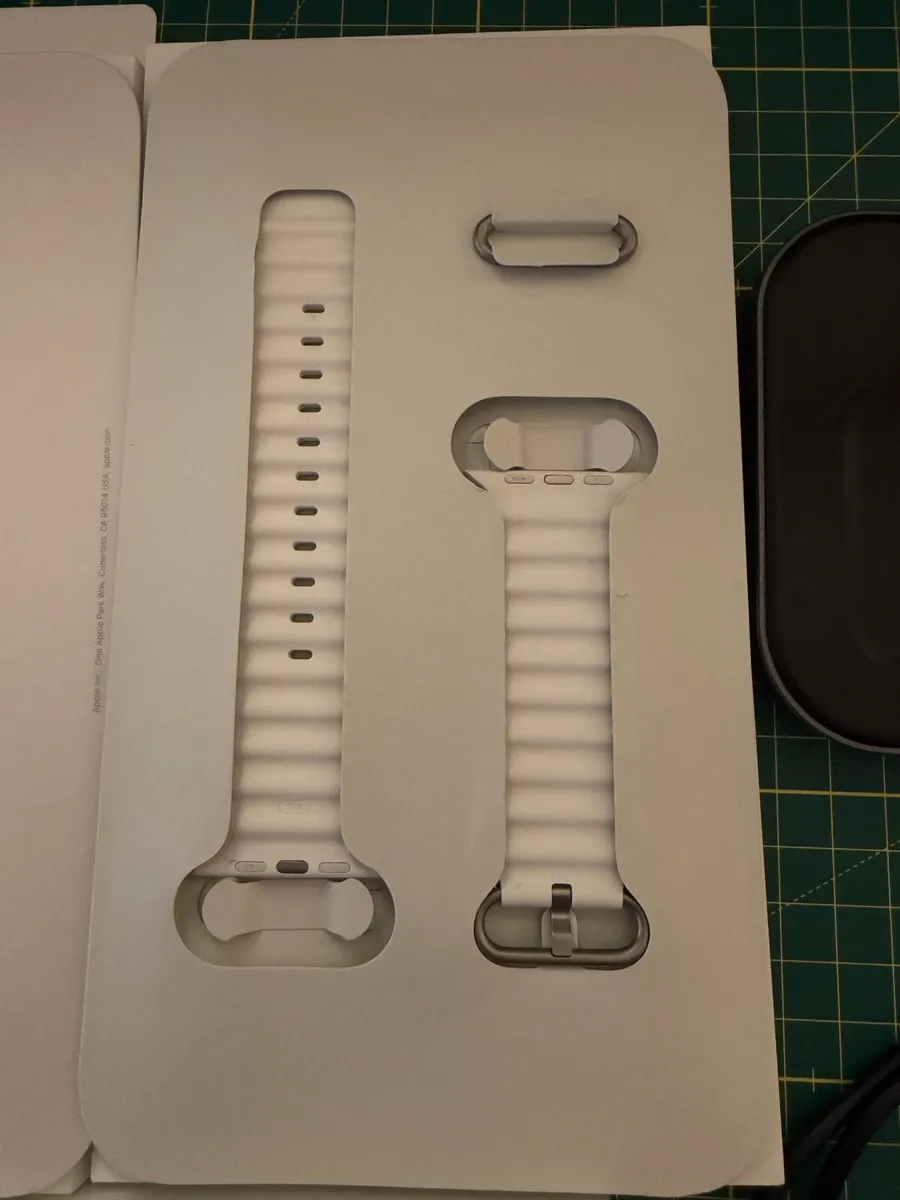 Apple Watch Ultra 2 - Image 2