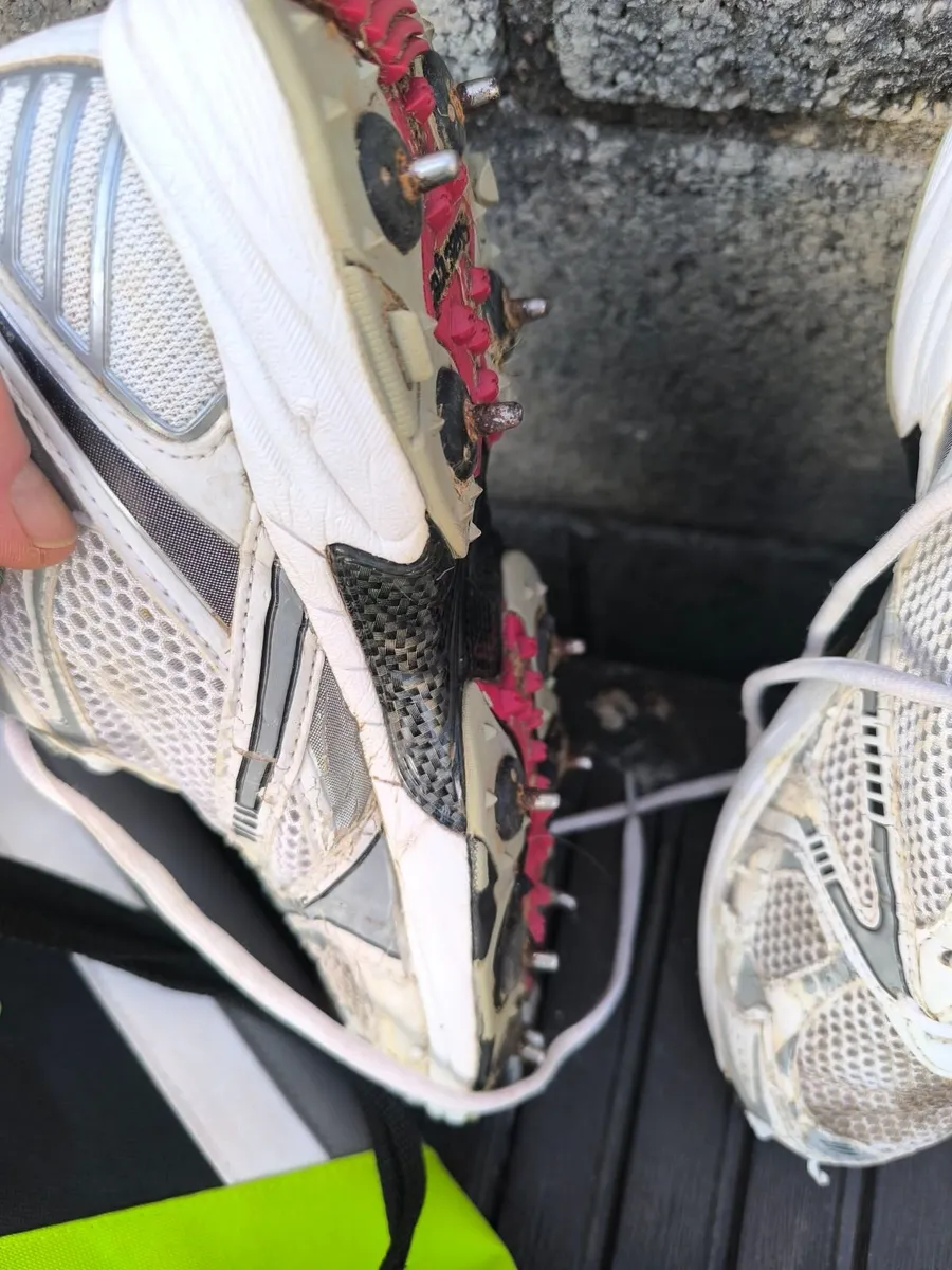 Cricket Items - Image 2