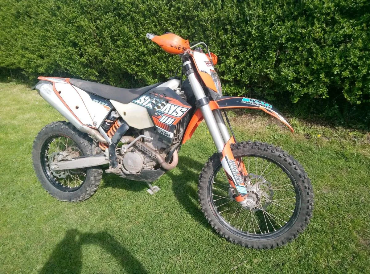 KTM 250 - Image 1