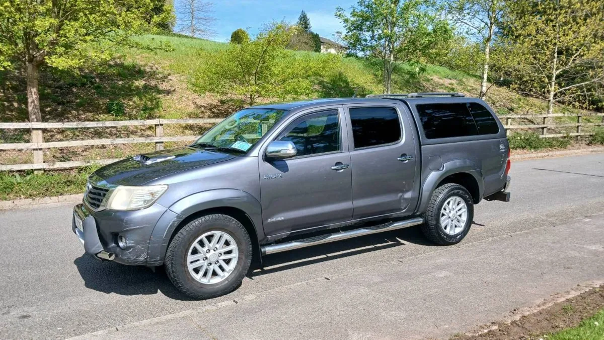 2012 Toyota hilux crewcab 4x4 Test 10-26 ⭐️ - Image 2