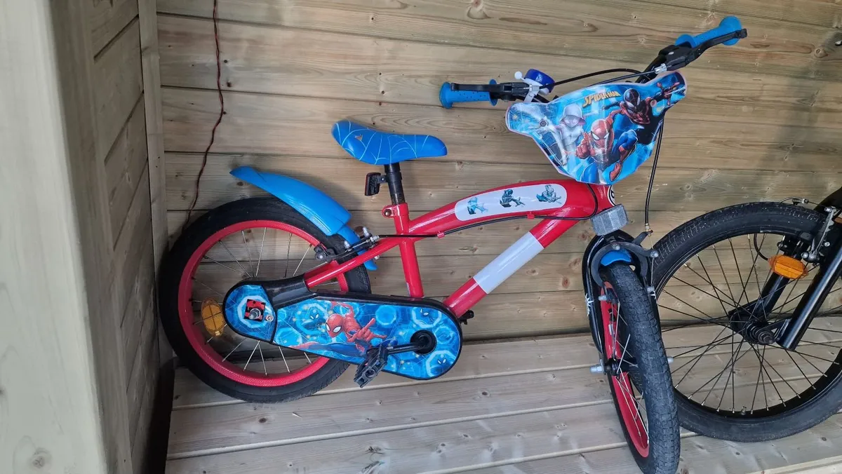 2 Bicycles for kids - Image 1